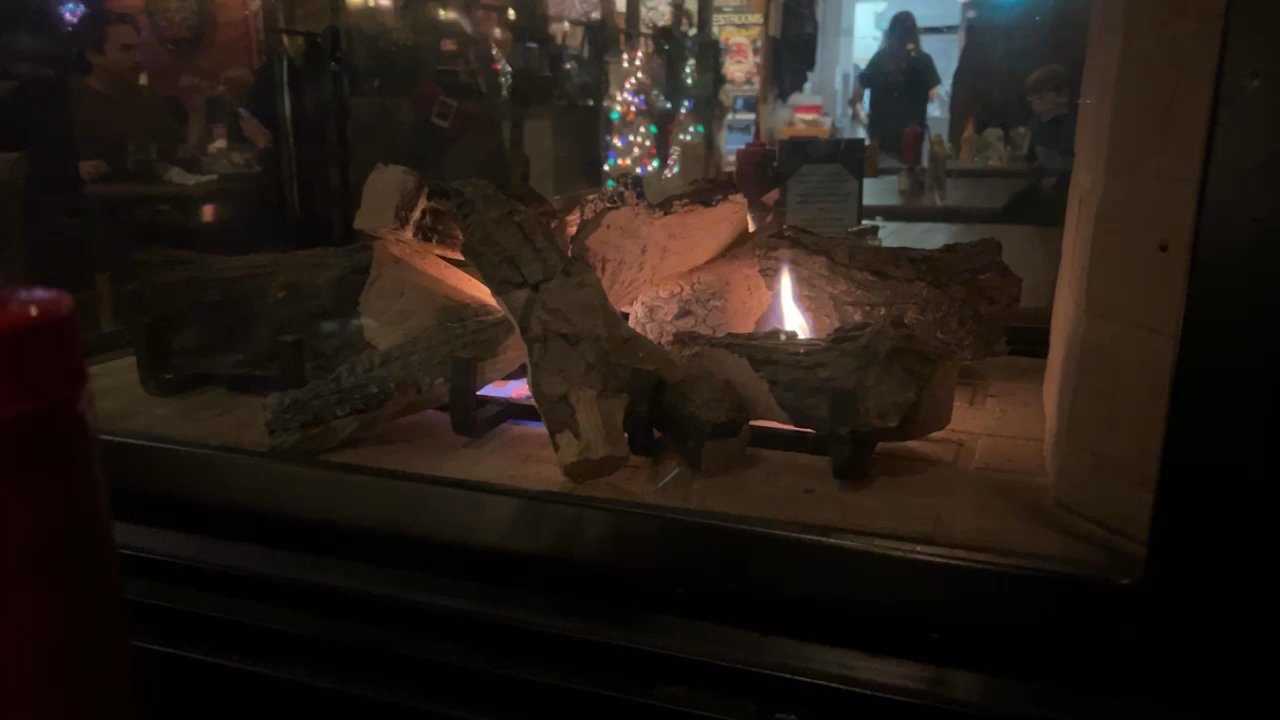 DeLuxe Bar & Grill - Inside fire place - Cafes Near Me - Seattle, Washington