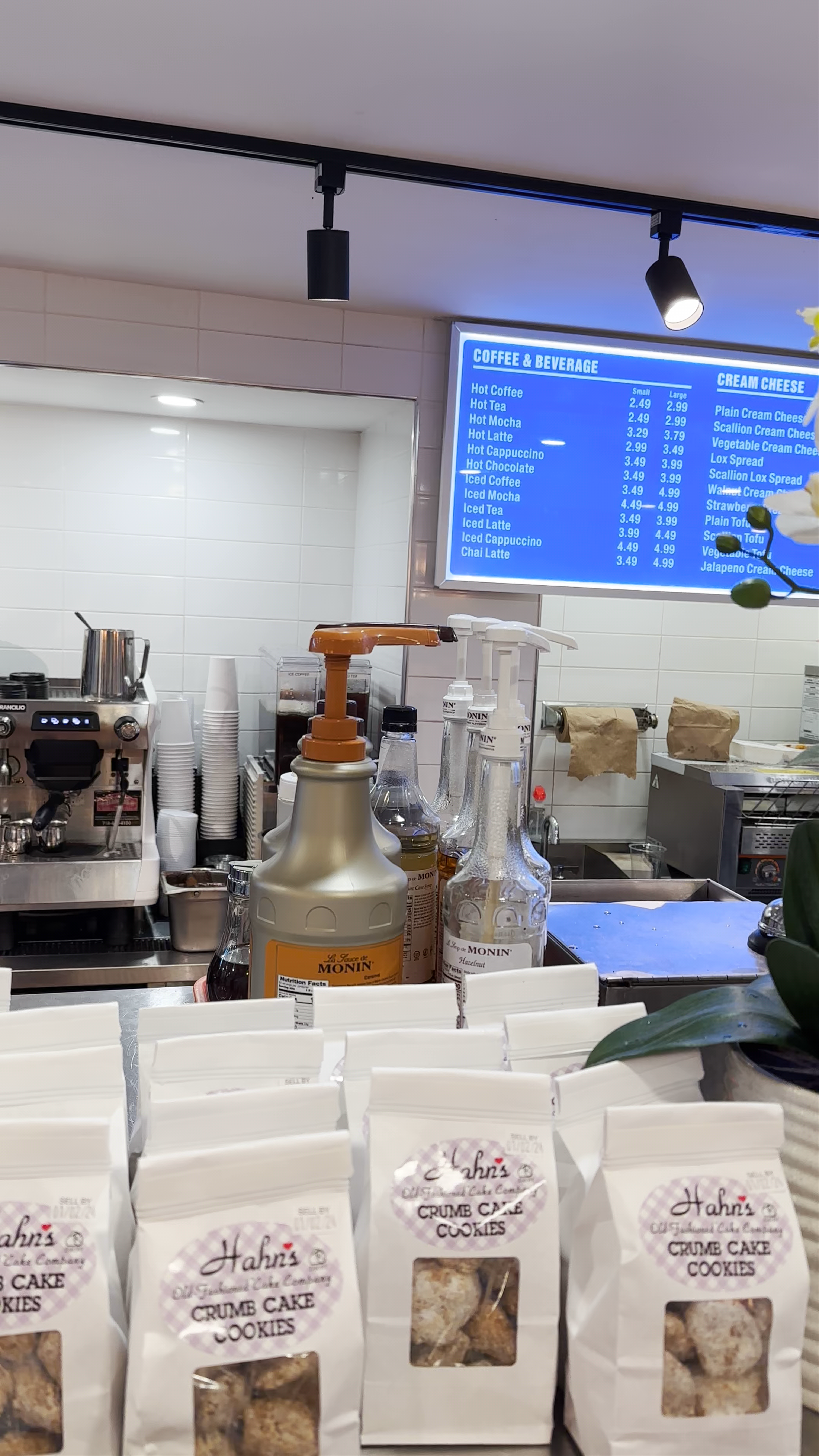 Broad Nosh Bagels Deli & Catering 58th Street