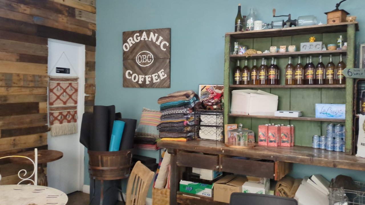 The Organic Bean Cafe - The second room of the cafe - Coffee & Tea Near Me - Mesa, Arizona