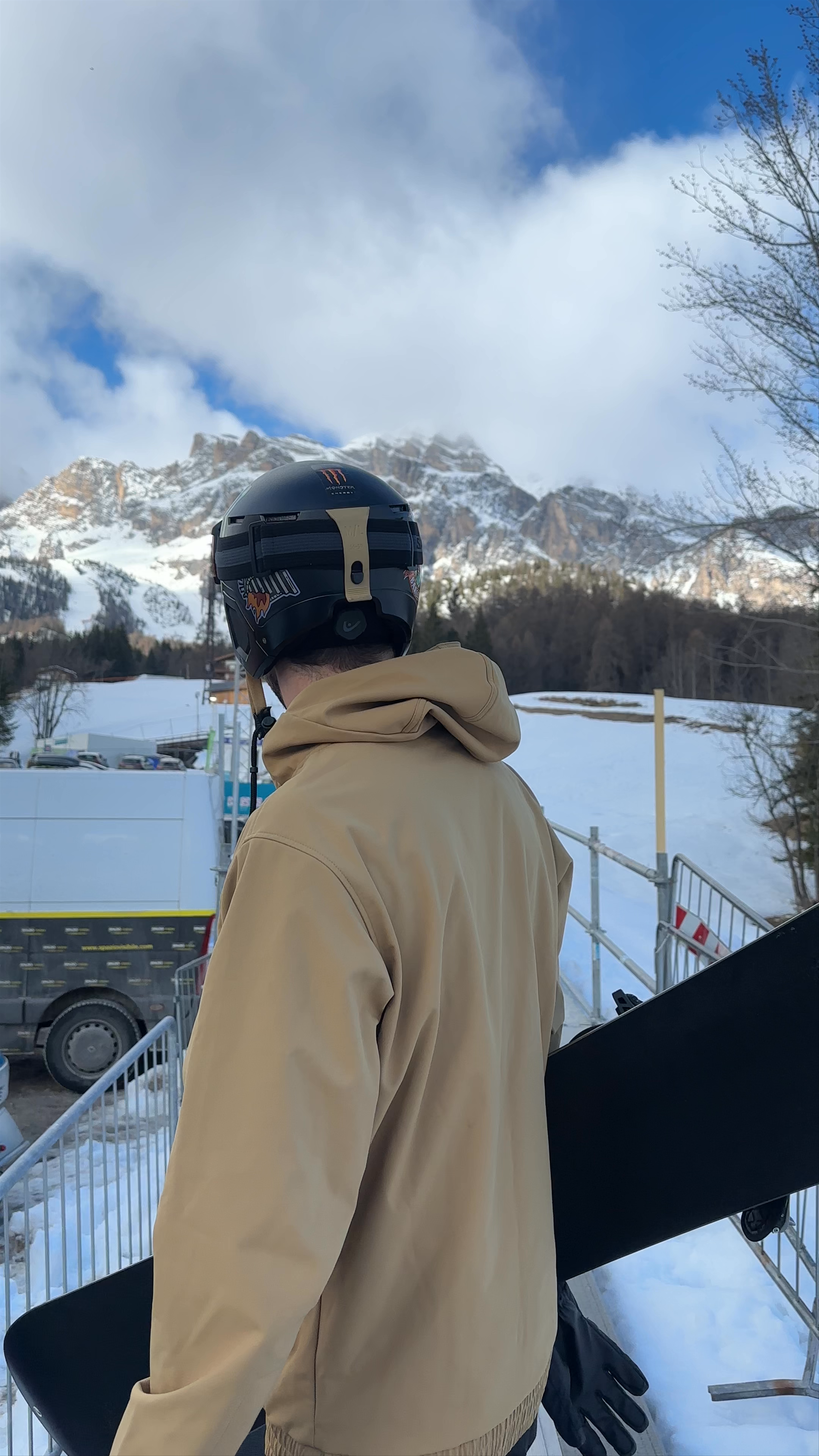 Cortina Para Snowboard Park(실제: 라운지)