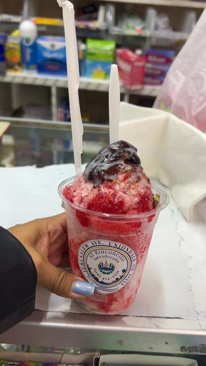 El Rinconcito - Minuta - Ice Cream & Frozen Yogurt Near Me - Uniondale, New York