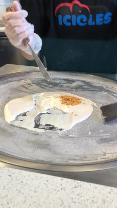 ICICLES - Ice Cream & Frozen Yogurt Near Me - Gilroy, California