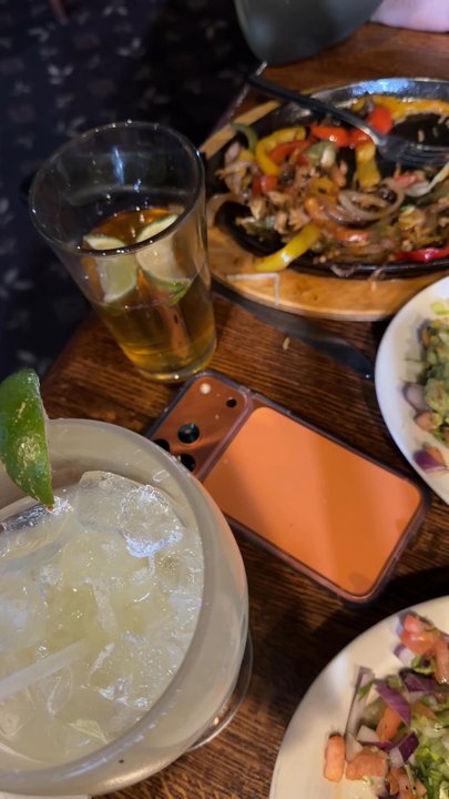 The Golden Kitchen - Very curious of new ownership and I am thoroughly impressed. Drinks were amazing. Food was super flavorful! Highly recommend. - Mexican Near Me - Chaska, Minnesota