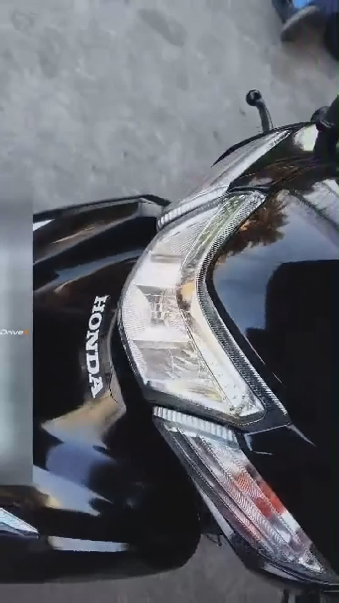 Walk-around video thumbnail