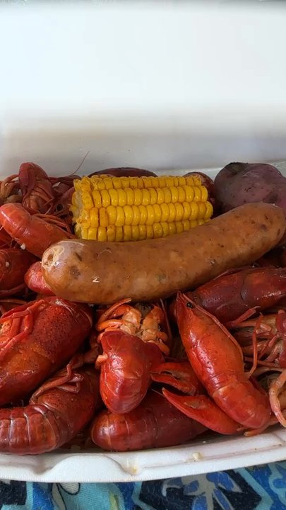 Hans' Crawfish Services - Cajun/Creole Near Me - Tomball, Texas