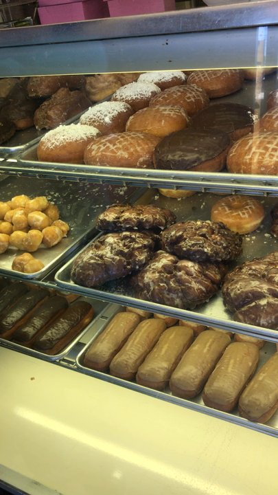 Amy's Donuts - Me & my boys favorite place to grab a snack!! Right around the corner. I love Amy's donuts!! - Donuts Near Me - Union City, California