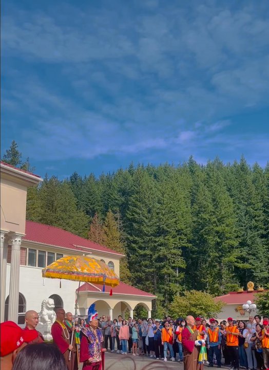Rainbow Temple - Beautiful Grand Autumn Homage. - Buddhist Temples Near Me - North Bend, Washington
