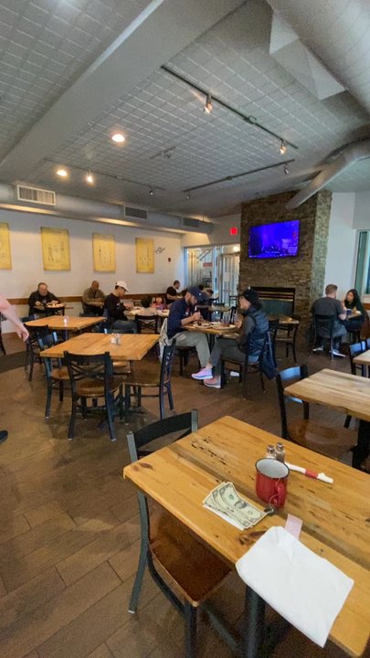 Eli's - Interior - Breakfast & Brunch Near Me - Natick, Massachusetts