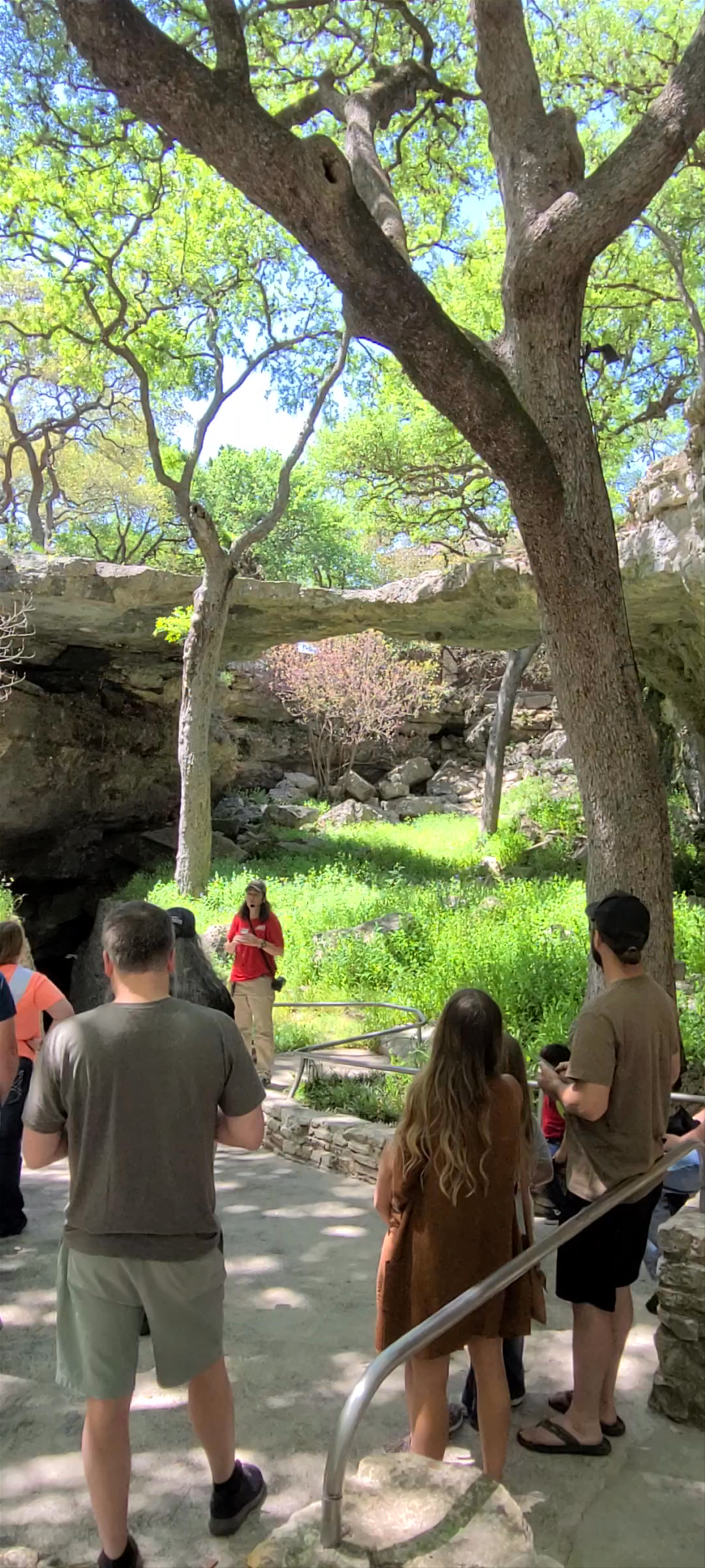 Natural Bridge Caverns