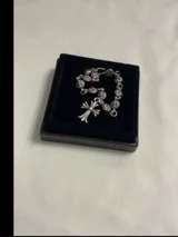 Product clip