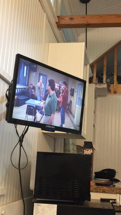 Tiny Estates - YouTube only tv and the connection is horrible - Vacation Rentals Near Me - Elizabethtown, Pennsylvania