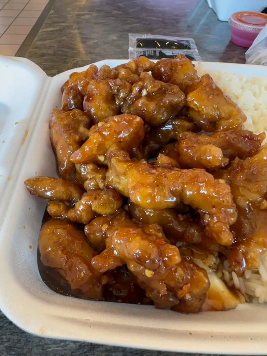 Egg Roll King - Food - Chinese Near Me - Apple Valley, Minnesota