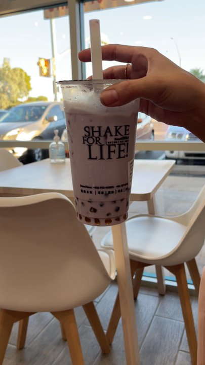 Ding Tea Tucson - Shake shake shake - Bubble Tea Near Me - Tucson, Arizona