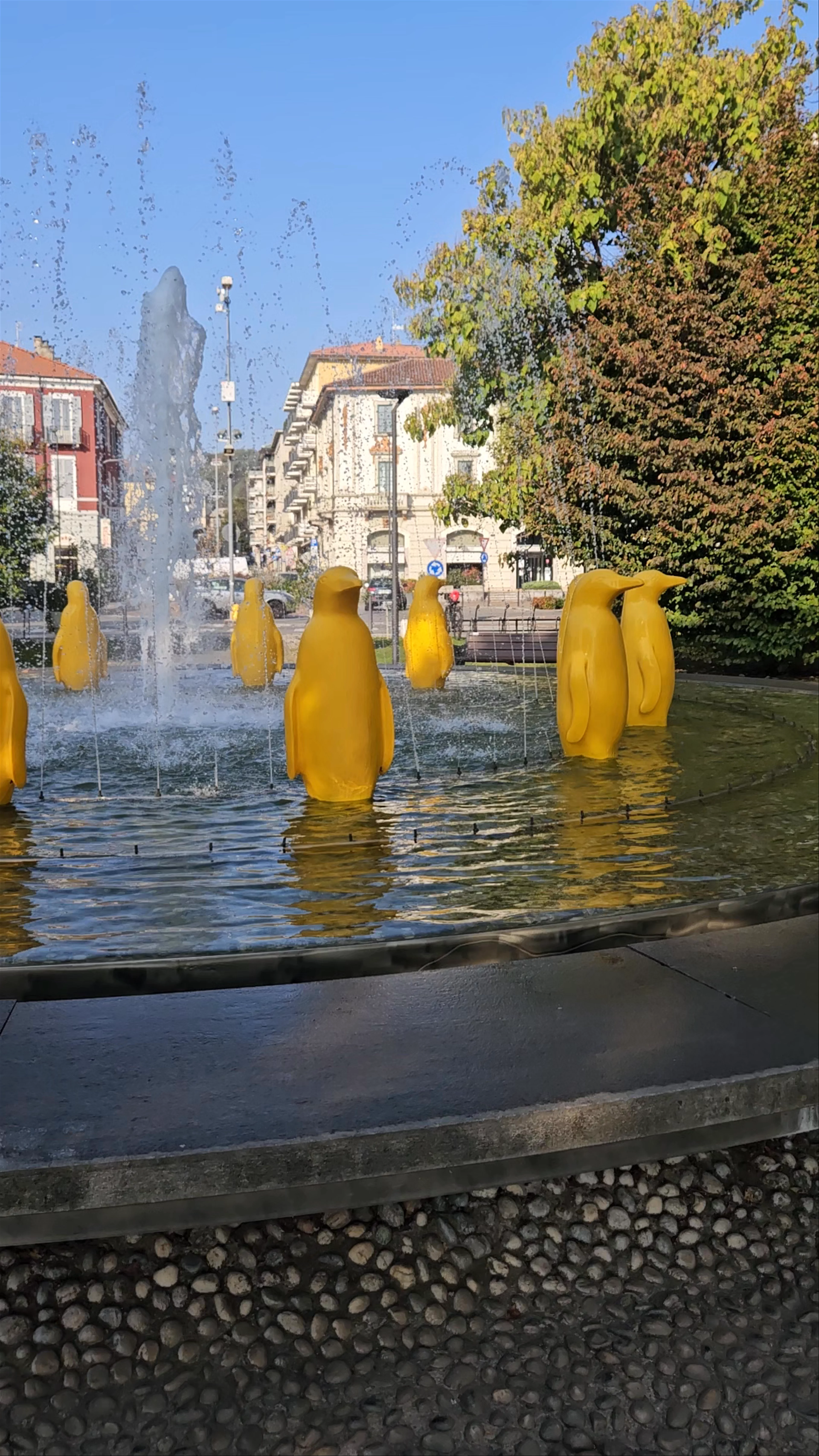 Fontana Giardini Lungolago Corso Repubblica - Arona