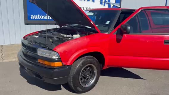Olympia Auto Sales - #2965B - 2003 Chevrolet S-10 Base Extended Cab