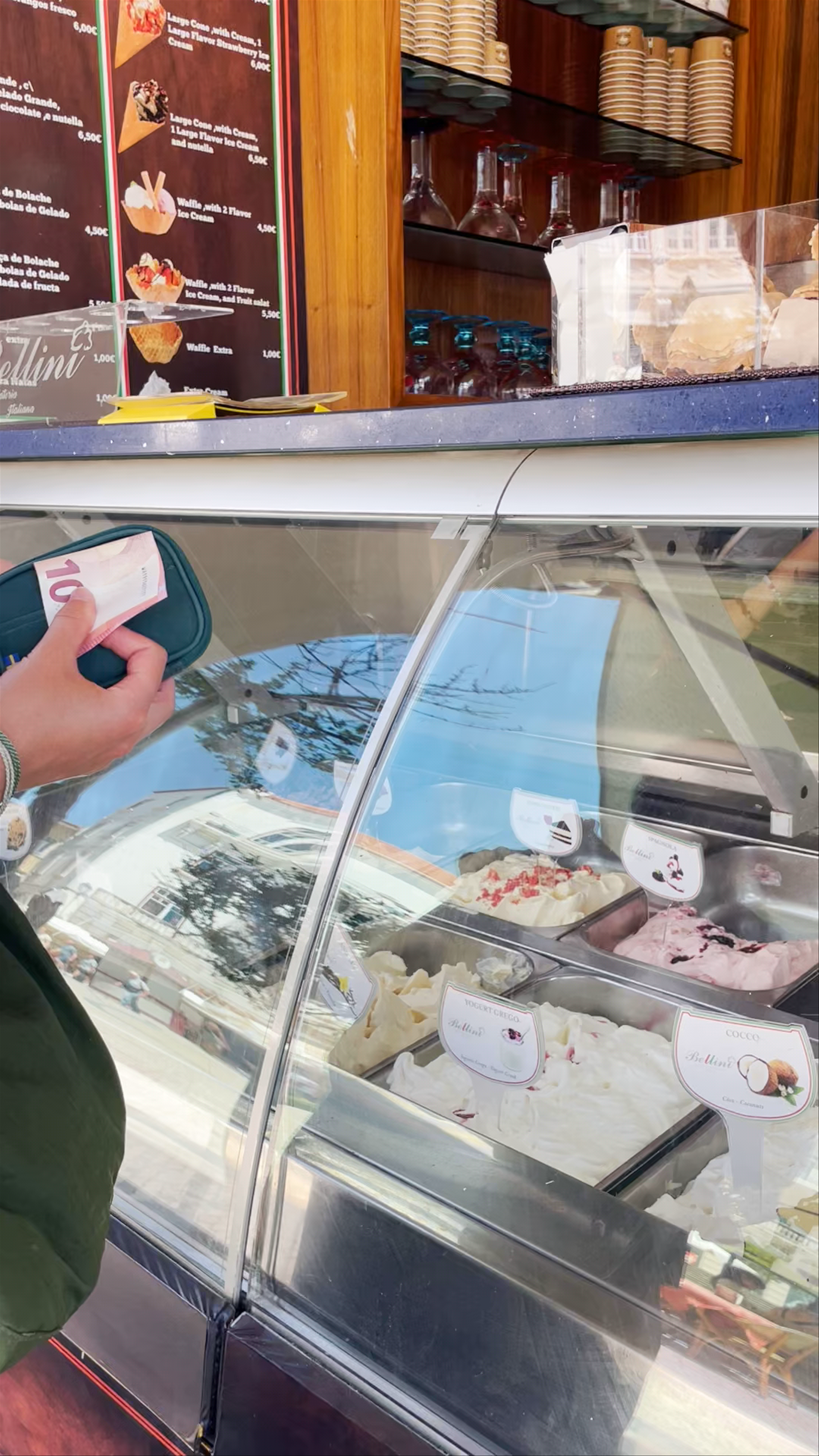 Gelataria Bellini: Artisanal Italian Gelato in Coimbra
