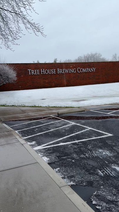 Tree House Brewing Company - Walking in - Breweries Near Me - Deerfield, Massachusetts