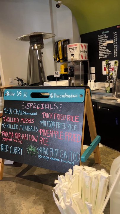 Thai Canteen - Order at the counter. - Thai Near Me - Davis, California