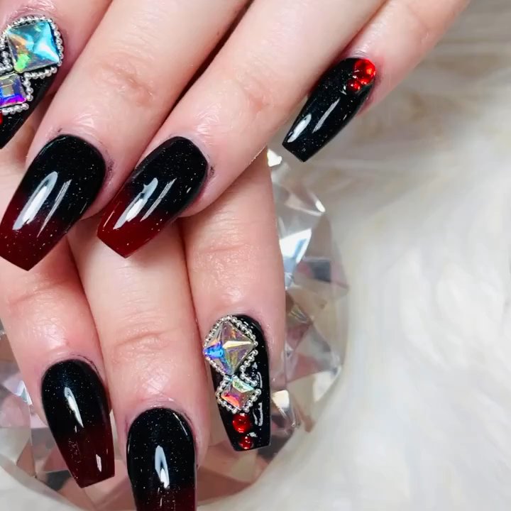 Diamond Nails & Spa - Nail Salons Near Me - Manchester, Connecticut