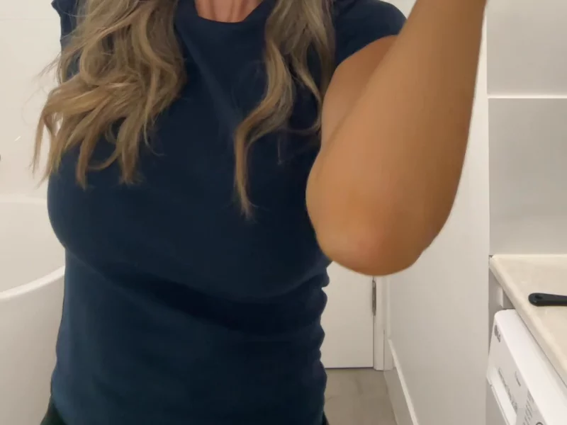 Tahlia Jade Hair Wand How To