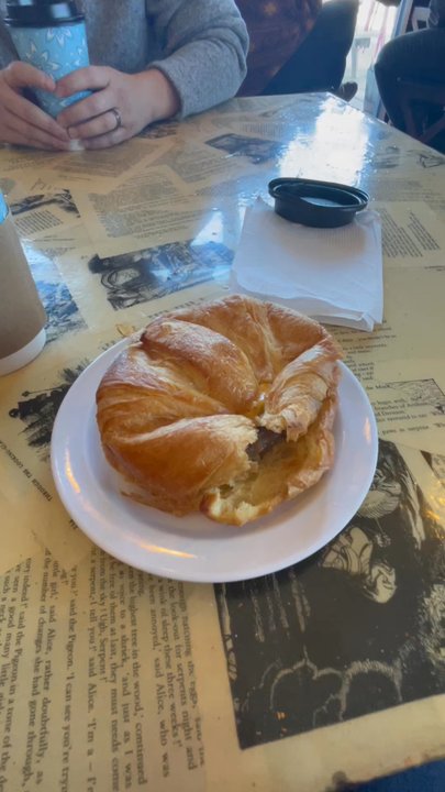 Between Friends Coffee - Cafes Near Me - Warner Robins, Georgia
