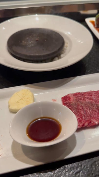 KUU Restaurant - Hot Rock Beef - Japanese Near Me - Houston, Texas