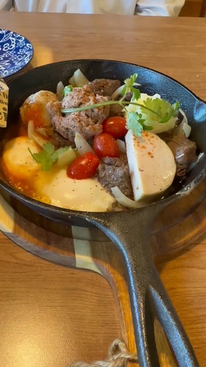 Me’s Kitchen - Vietnamese Near Me - Sacramento, California