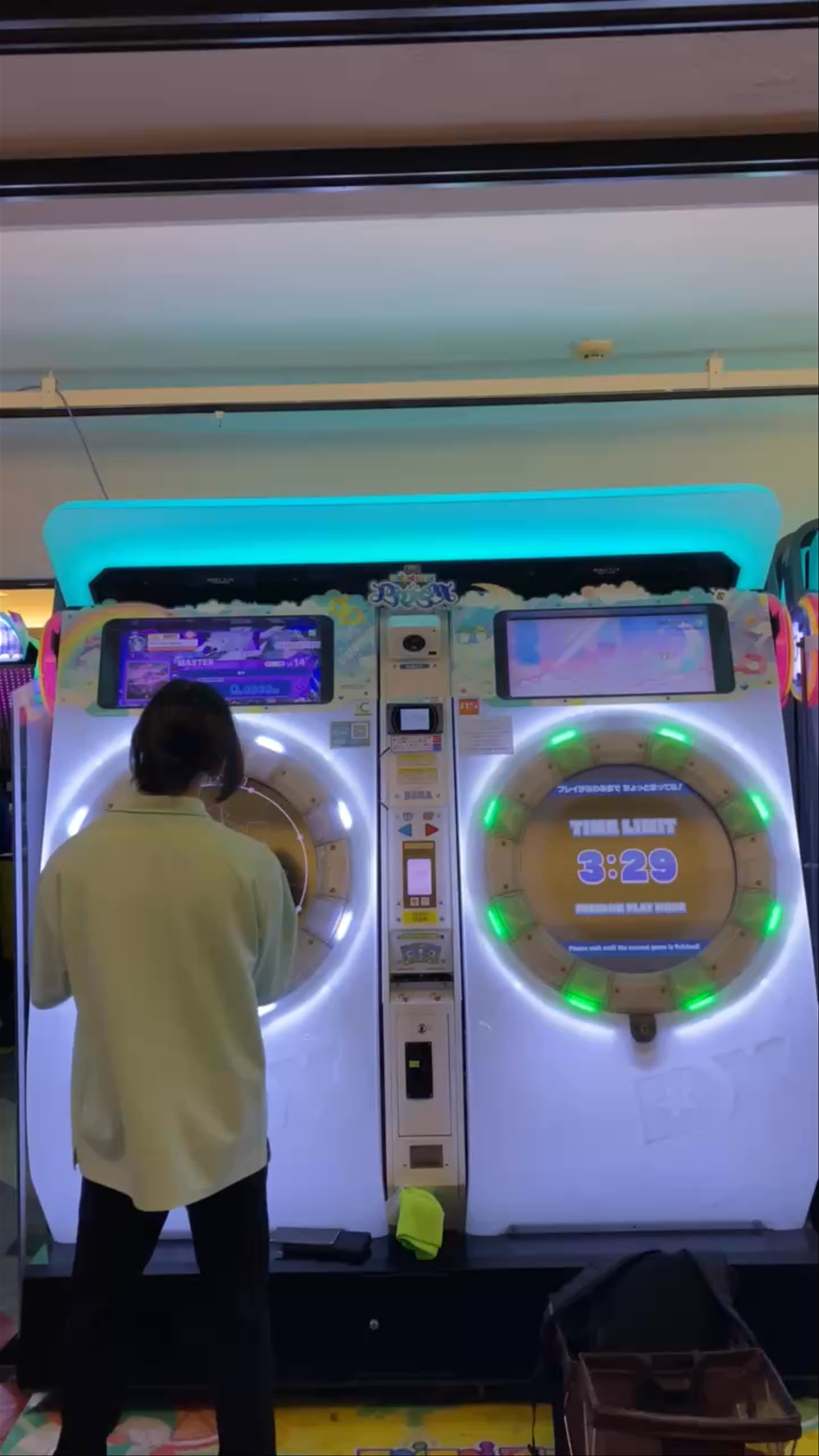 Gaming Arcade Fun at GiGO Akihabara, Tokyo