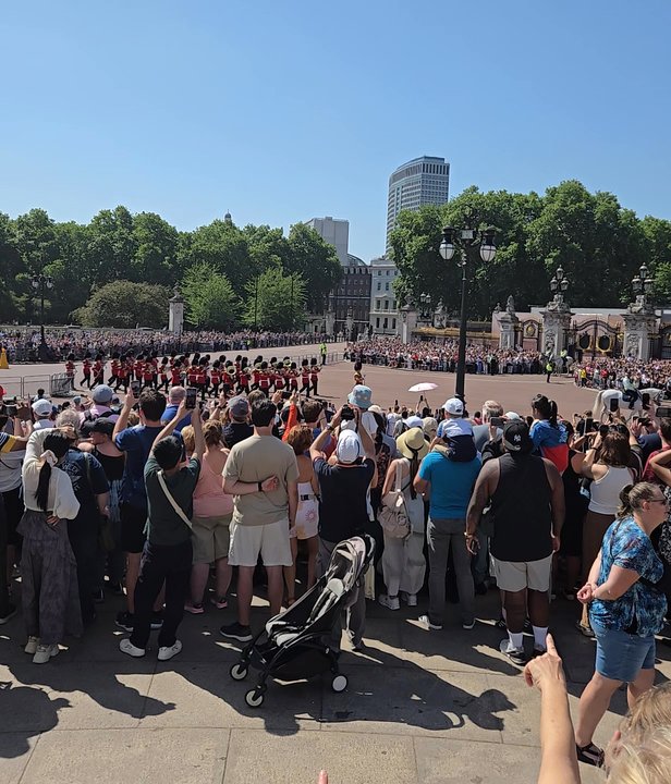 Buckingham Palace - Coming in - Landmarks & Historical Buildings Near Me - London, XGL