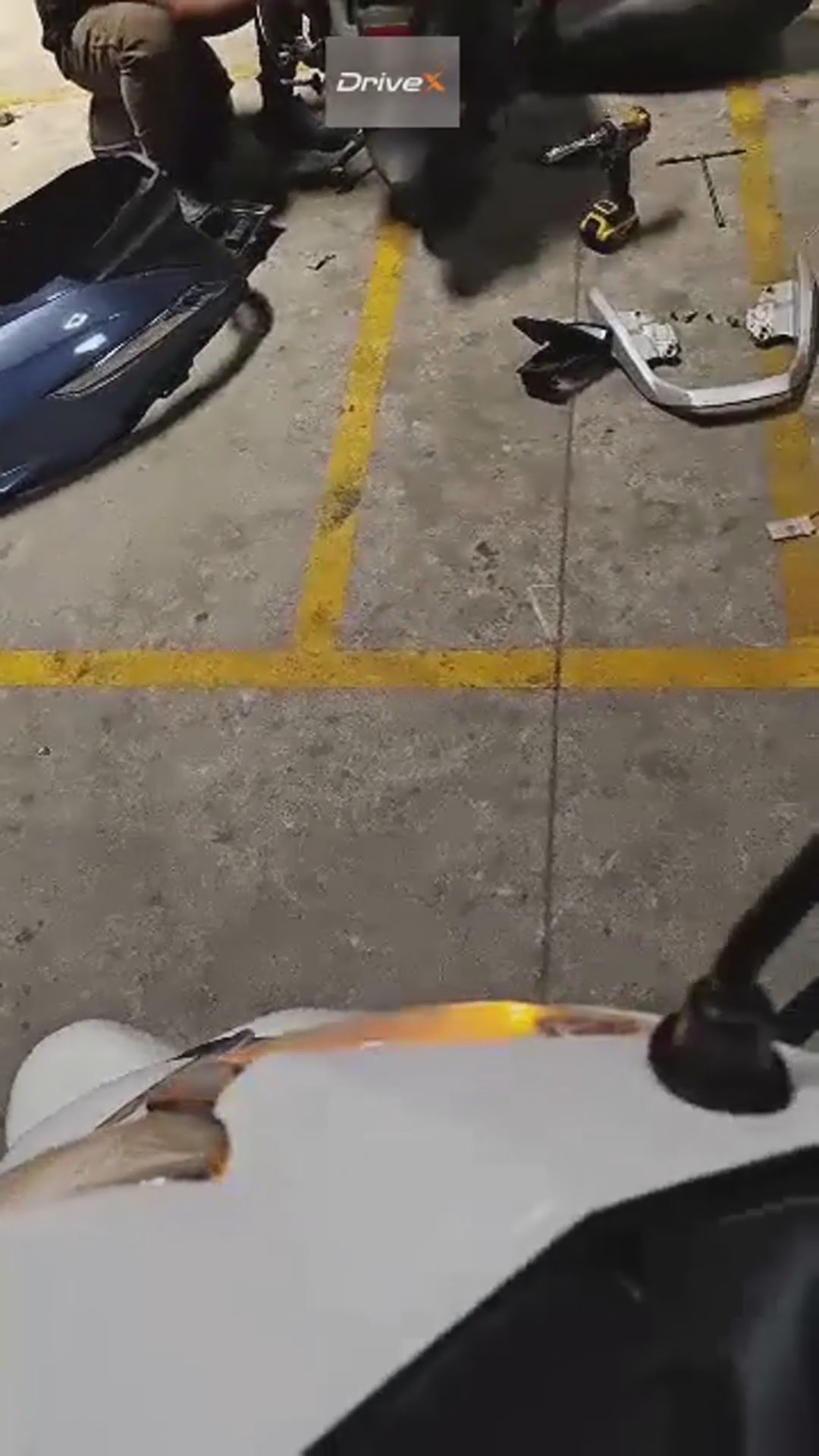 Walk-around video thumbnail