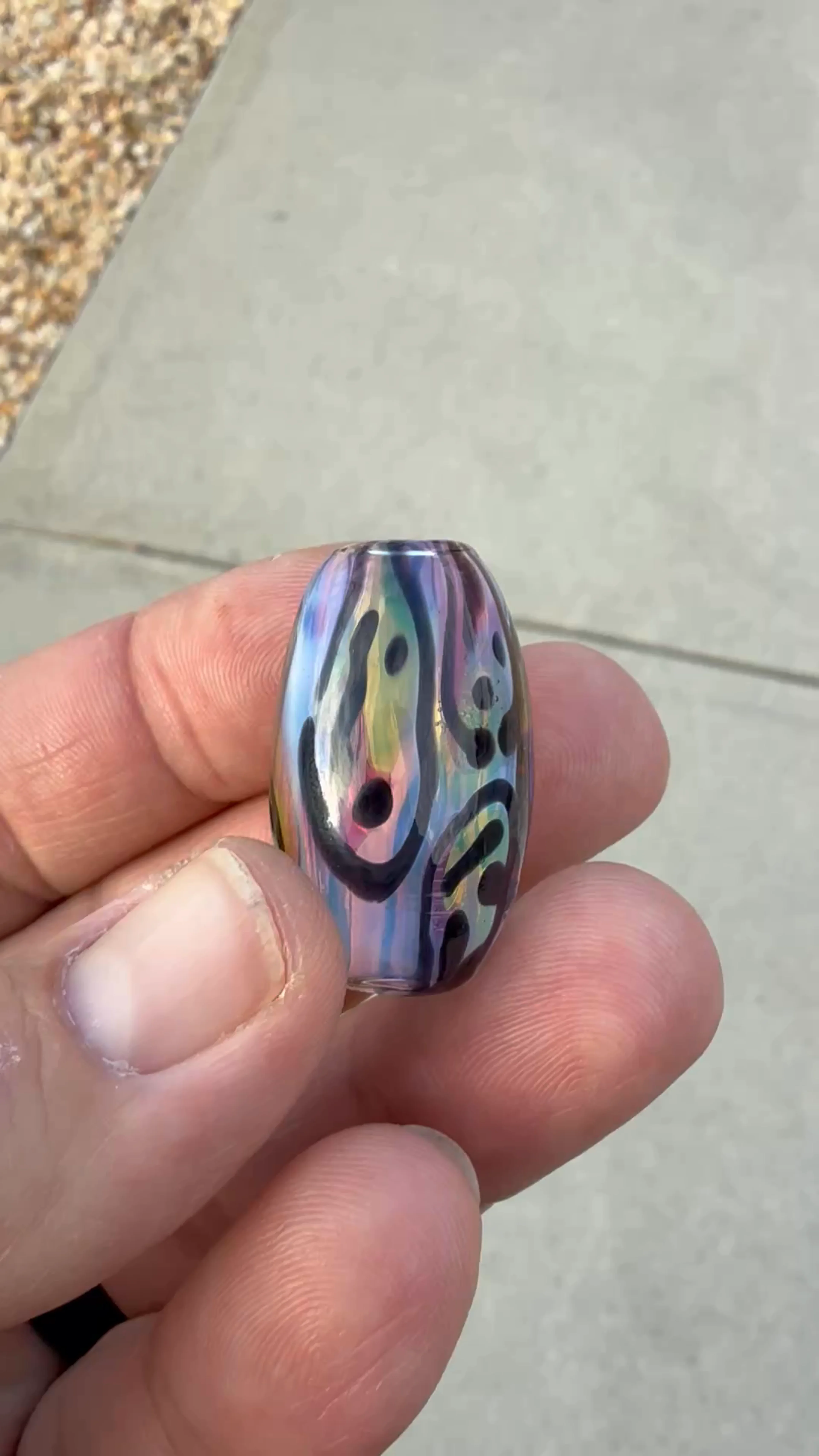Preview pic of Smiley bead with uv.