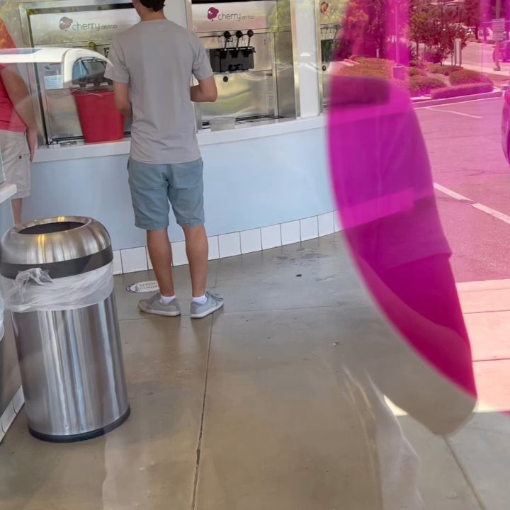 Cherry On Top - I get  the hours might have changed due to COVID but AT LEAST ACKNOWLEDGE ME!!!!!  #immatureteenagers - Ice Cream & Frozen Yogurt Near Me - Riverside, California