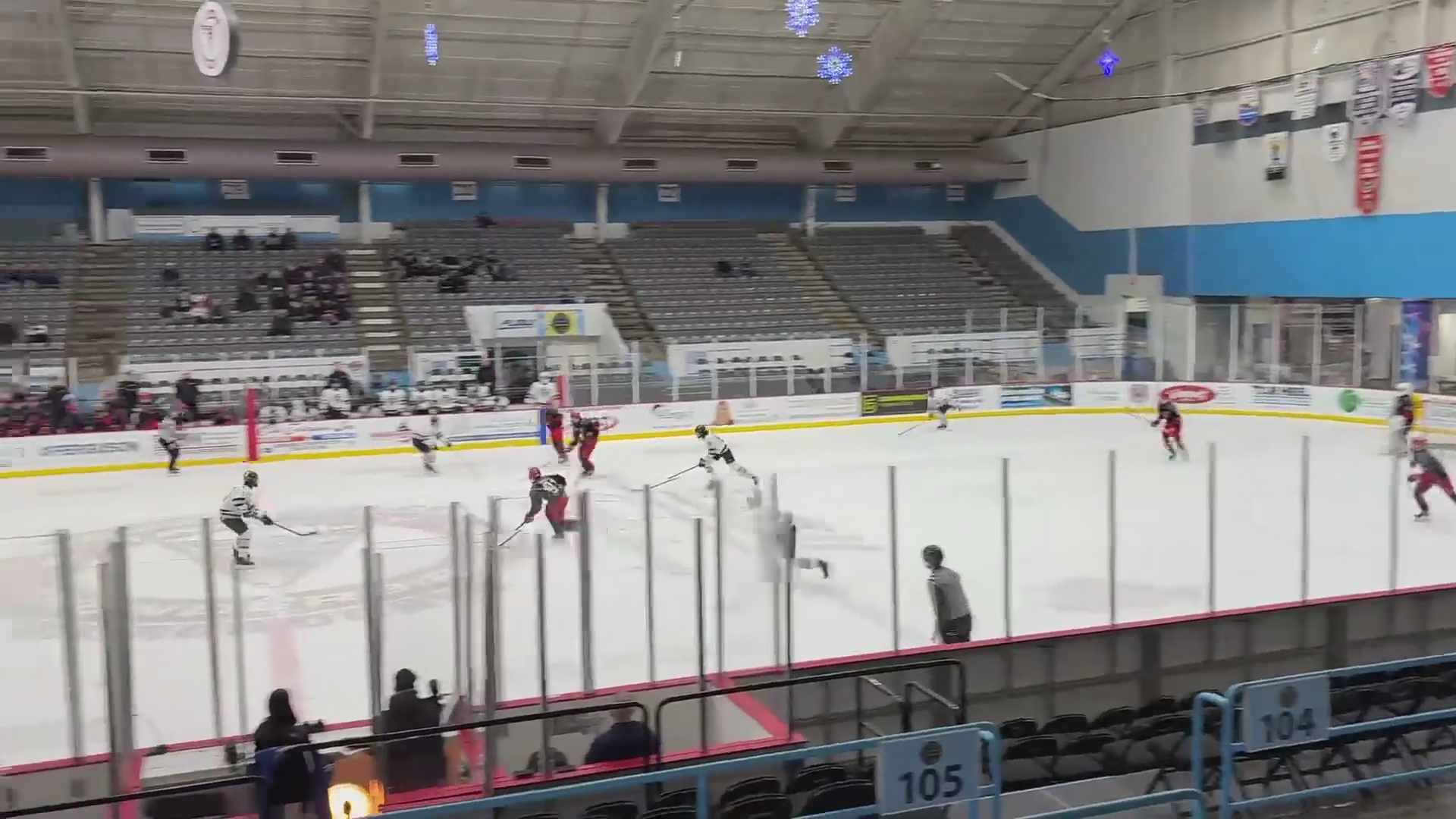 Jonah Welte's Wide Drive Low Glove Goal