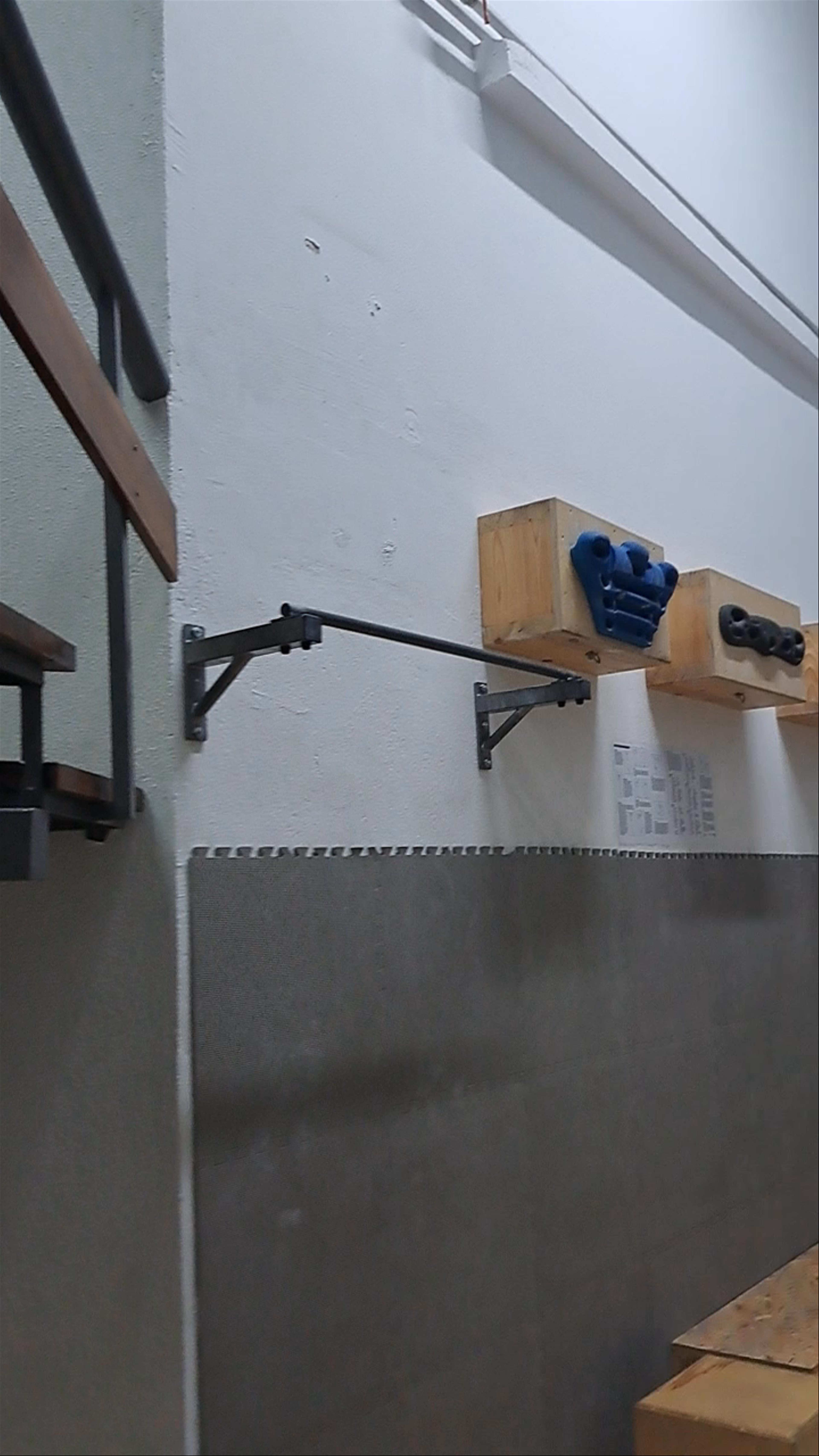 Crux Climbing Gym Tour in Thessaloniki: Urban Adventure & Chill Vibes