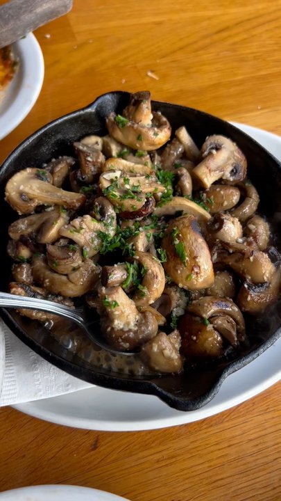 Lala's Argentine Grill - Argentine Near Me - Studio City, California