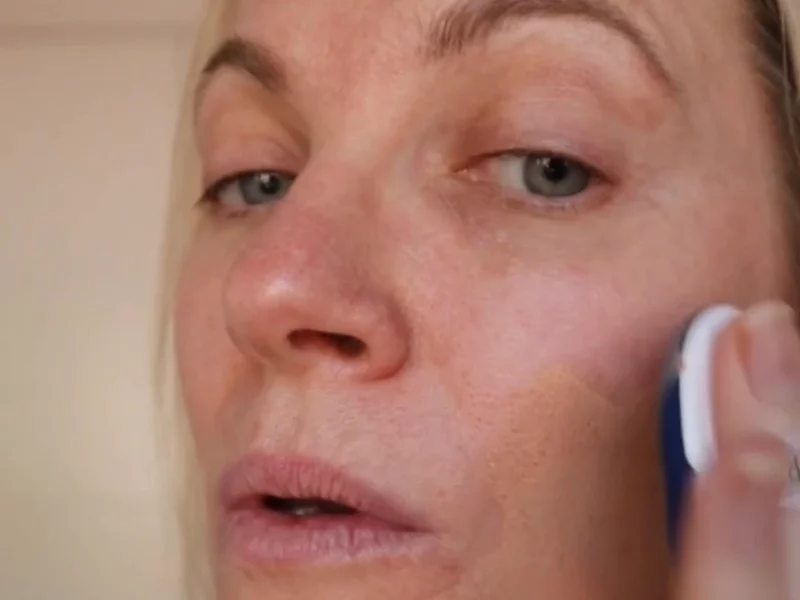 Lava Art Compact Foundation