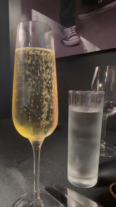 Hyde N Chic Restaurant - Champagne - New American Near Me - Naples, Florida