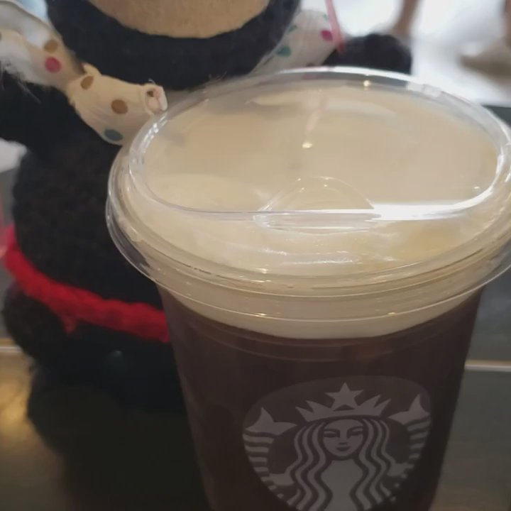 Starbucks - Coffee & Tea Near Me - Toronto, Ontario