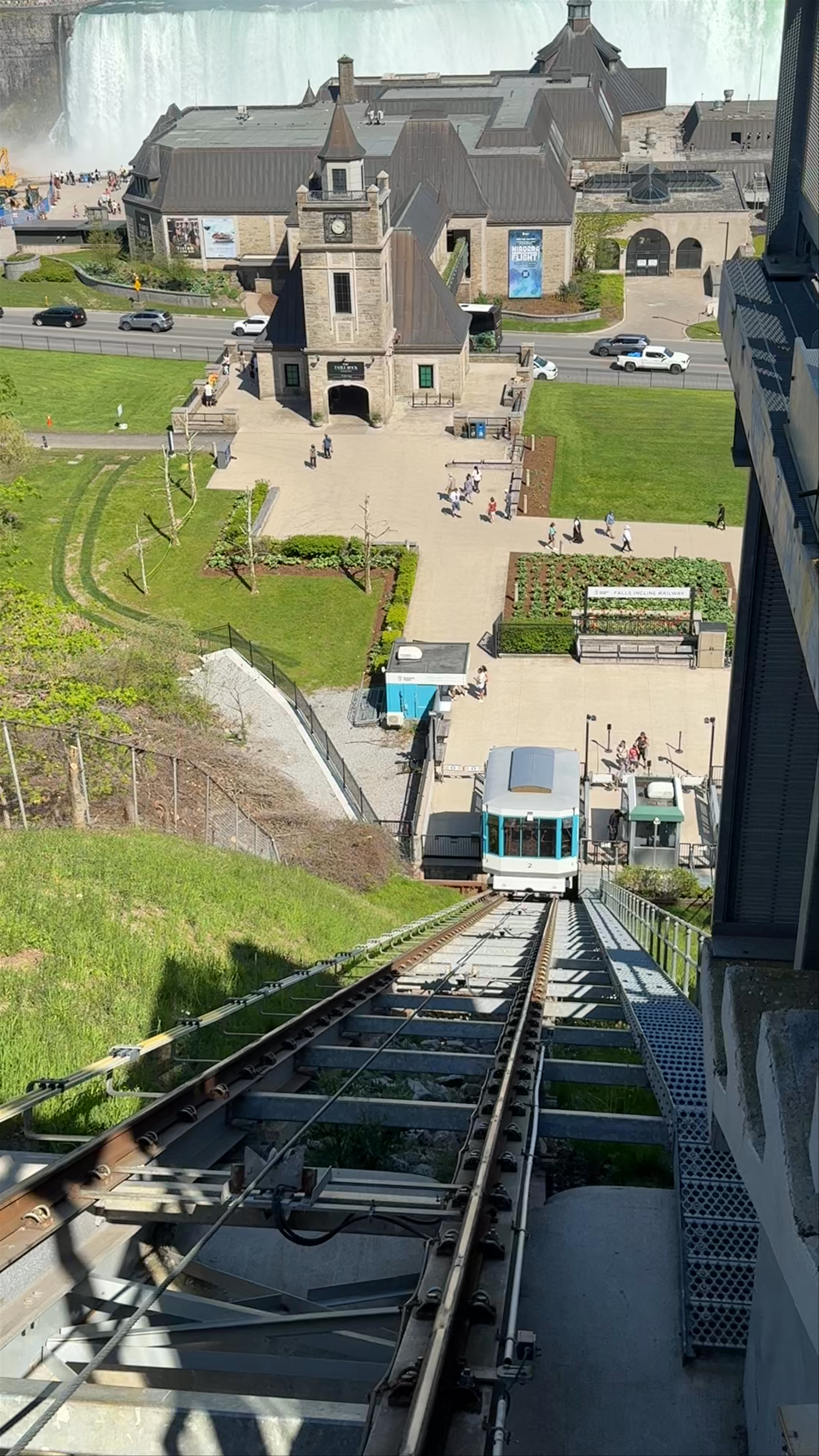 Falls Incline Railway Ride Overlooking Niagara Falls