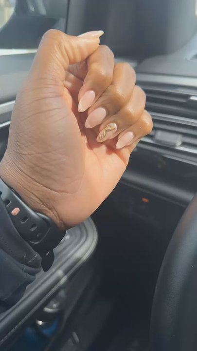 Lux By Lex - Nail Salons Near Me - Dedham, Massachusetts