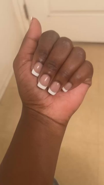 Di Milano Nail Spa - Nail set lasted past 3 weeks - Nail Salons Near Me - Redlands, California