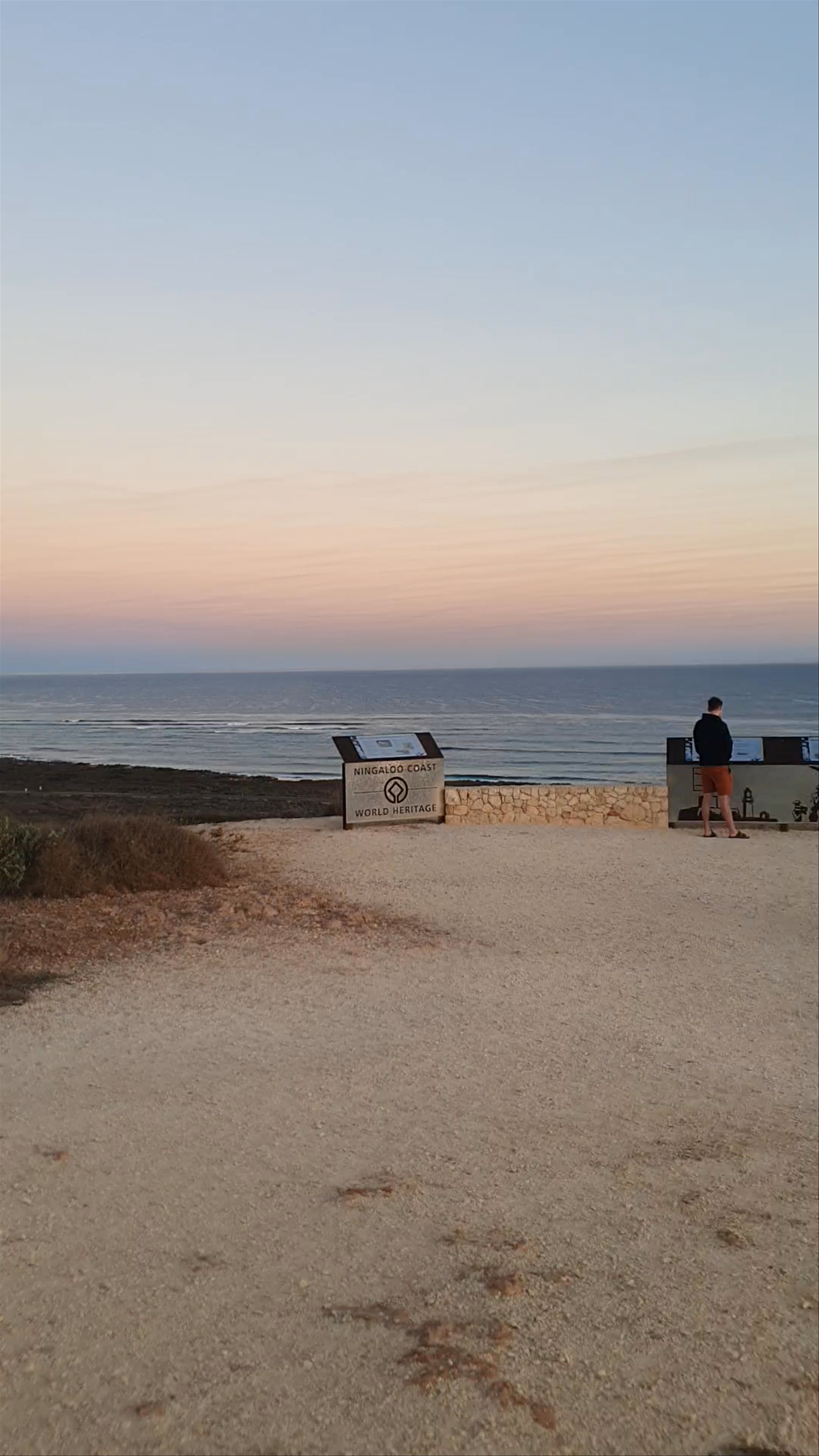 Vlamingh Head Lighthouse at Sunset – Tranquil Ningaloo Coast Views