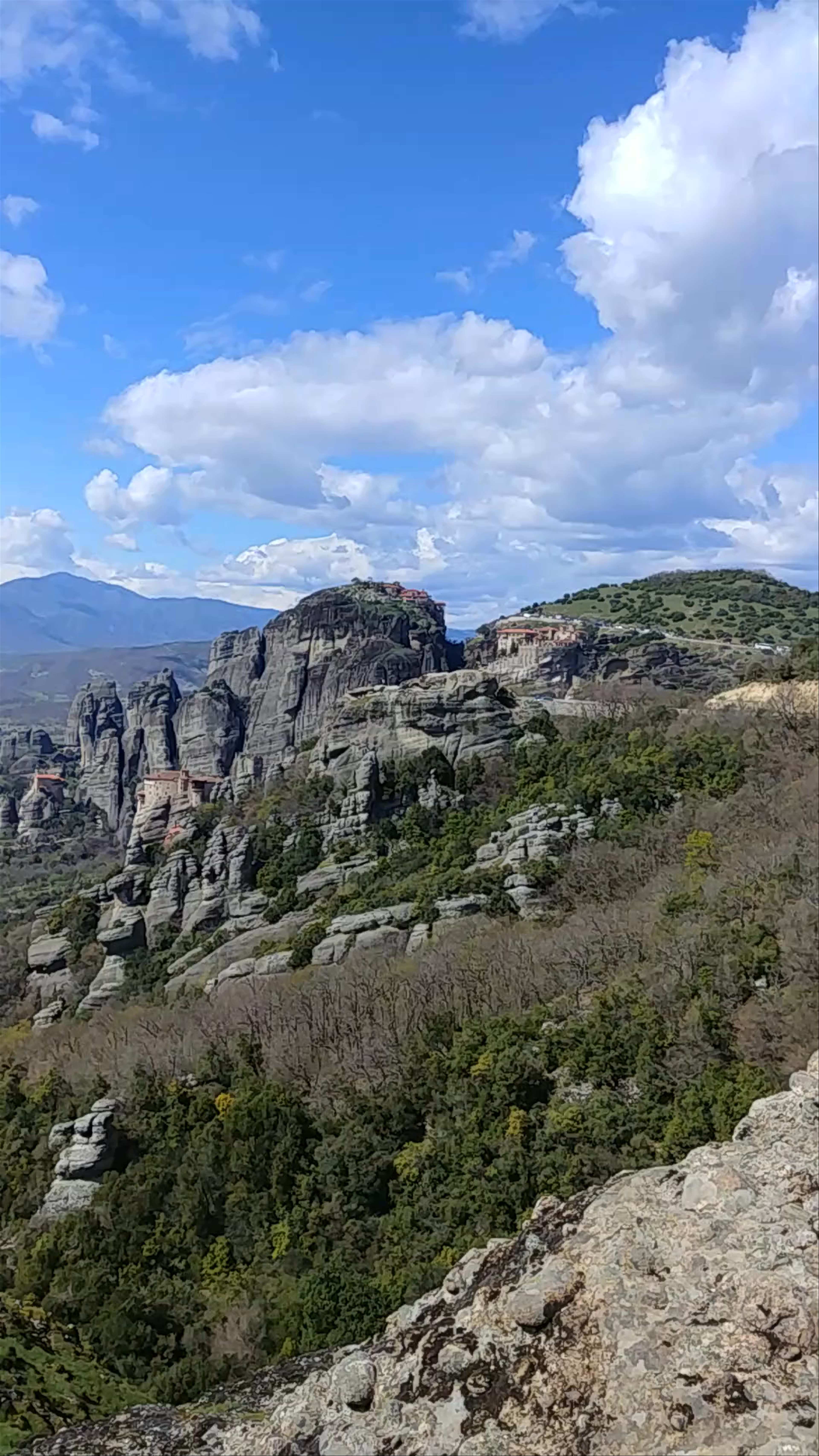Meteora: Majestic Cliffs and Monasteries in Kalabaka, Greece