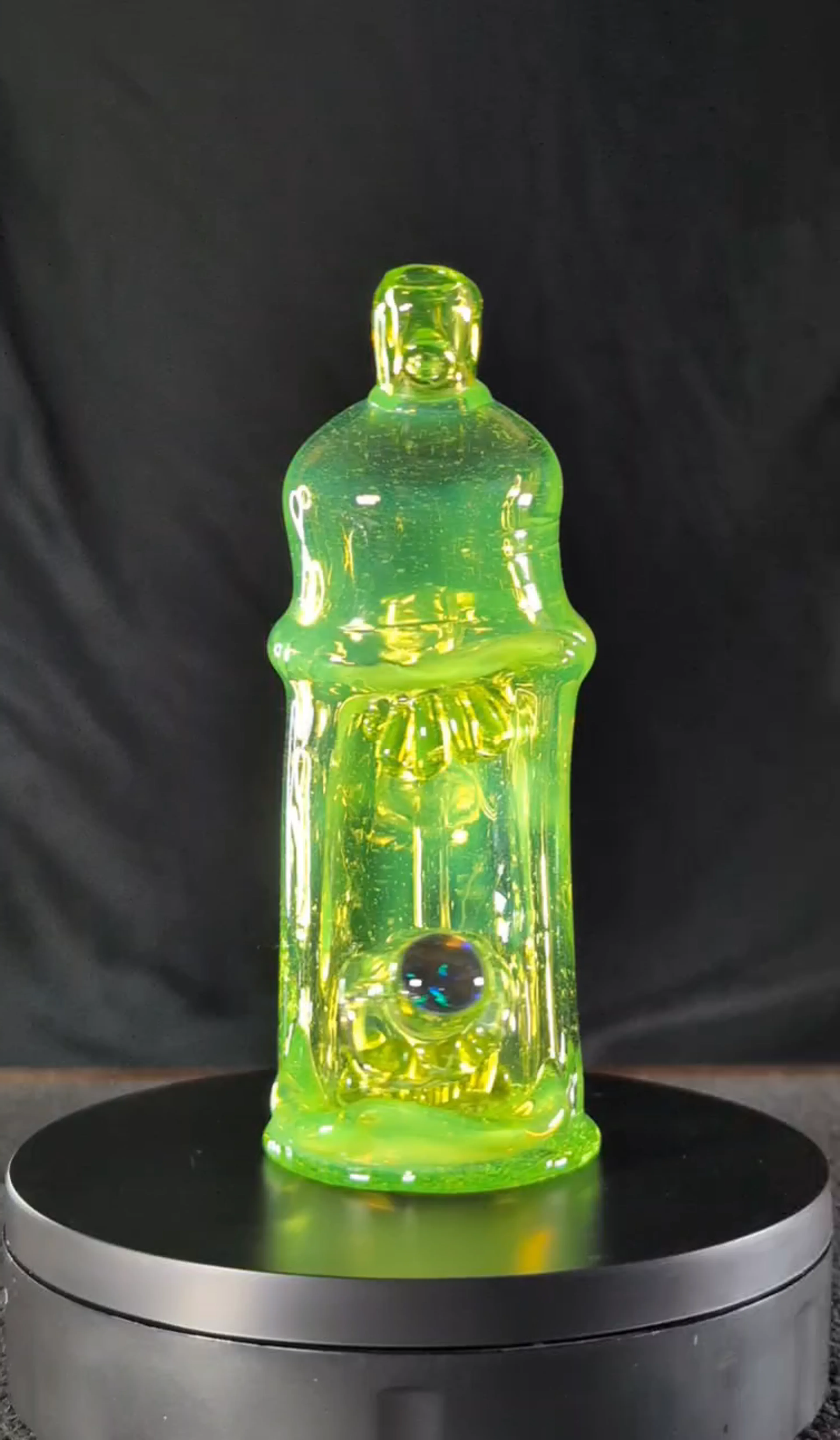 Preview pic of CUSTOM ARMLESS GLASSHOLE SPRAY PAINT CAN SUNSET SLYME UV ACCENTS IN PELICAN 1200 NO TRADES