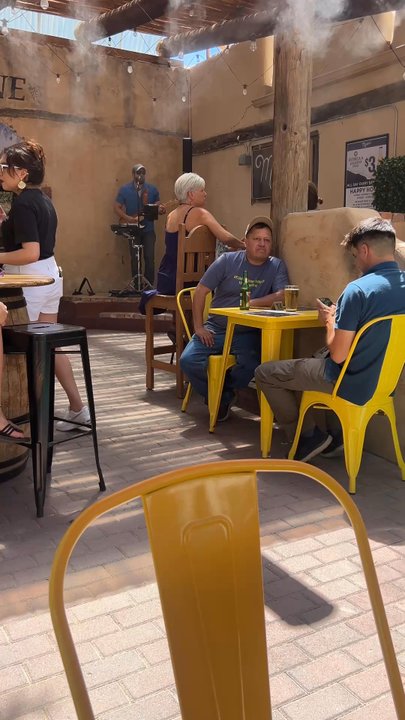 Madelyn's - Live Music - Coffee & Tea Near Me - Las Cruces, New Mexico