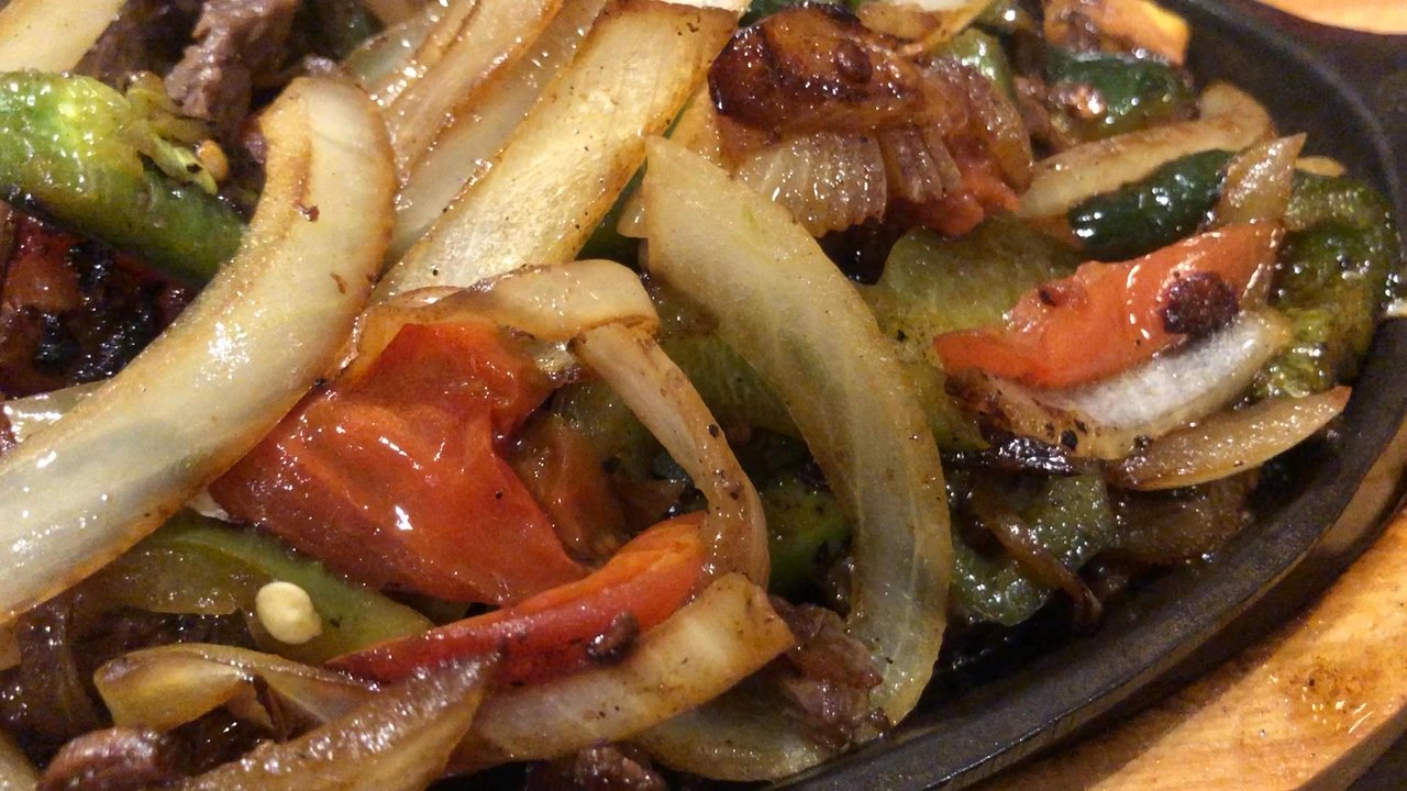 De Campana - Steak fajitas for two - Mexican Near Me - Bensenville, Illinois
