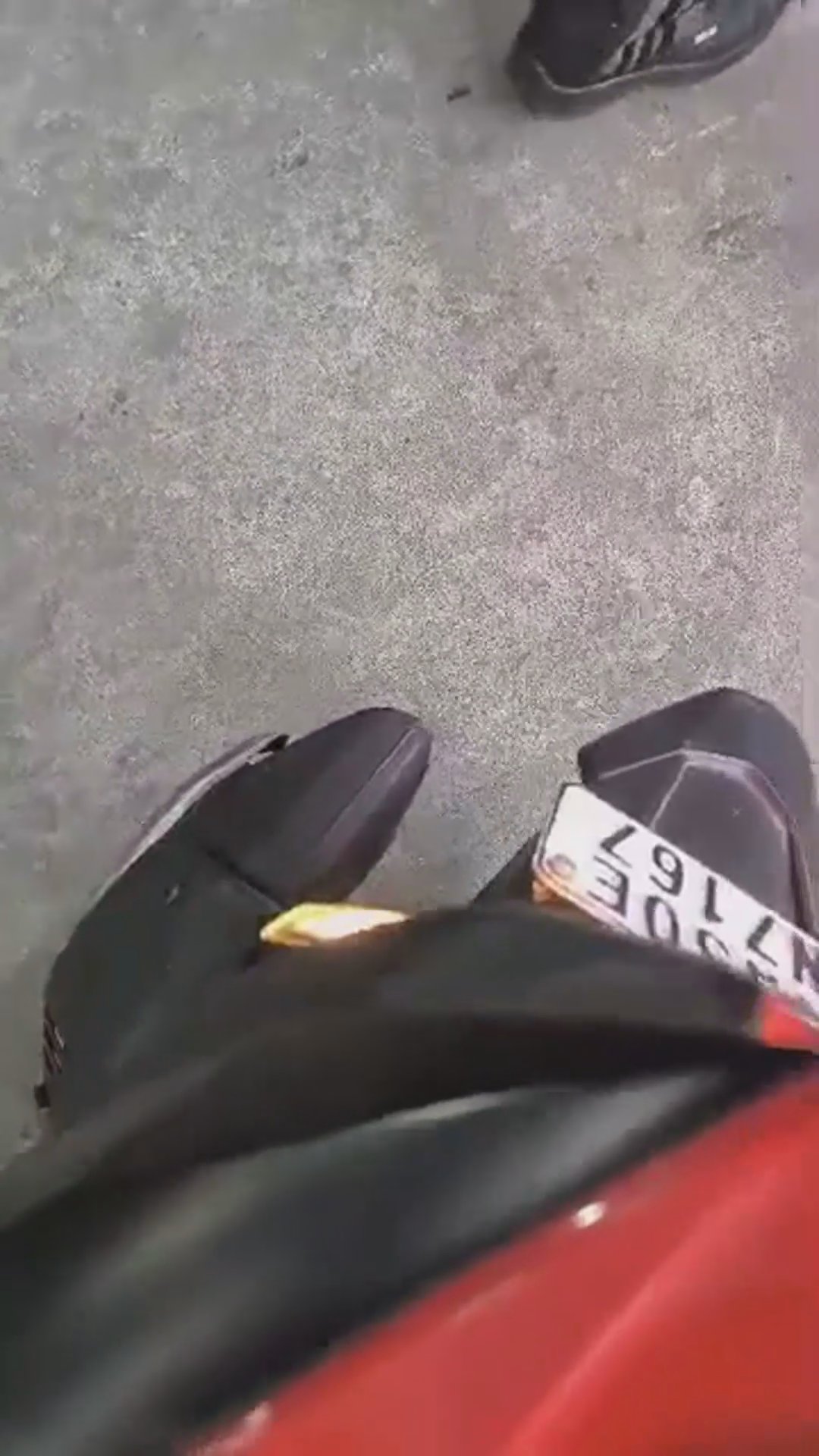 Walk-around video thumbnail