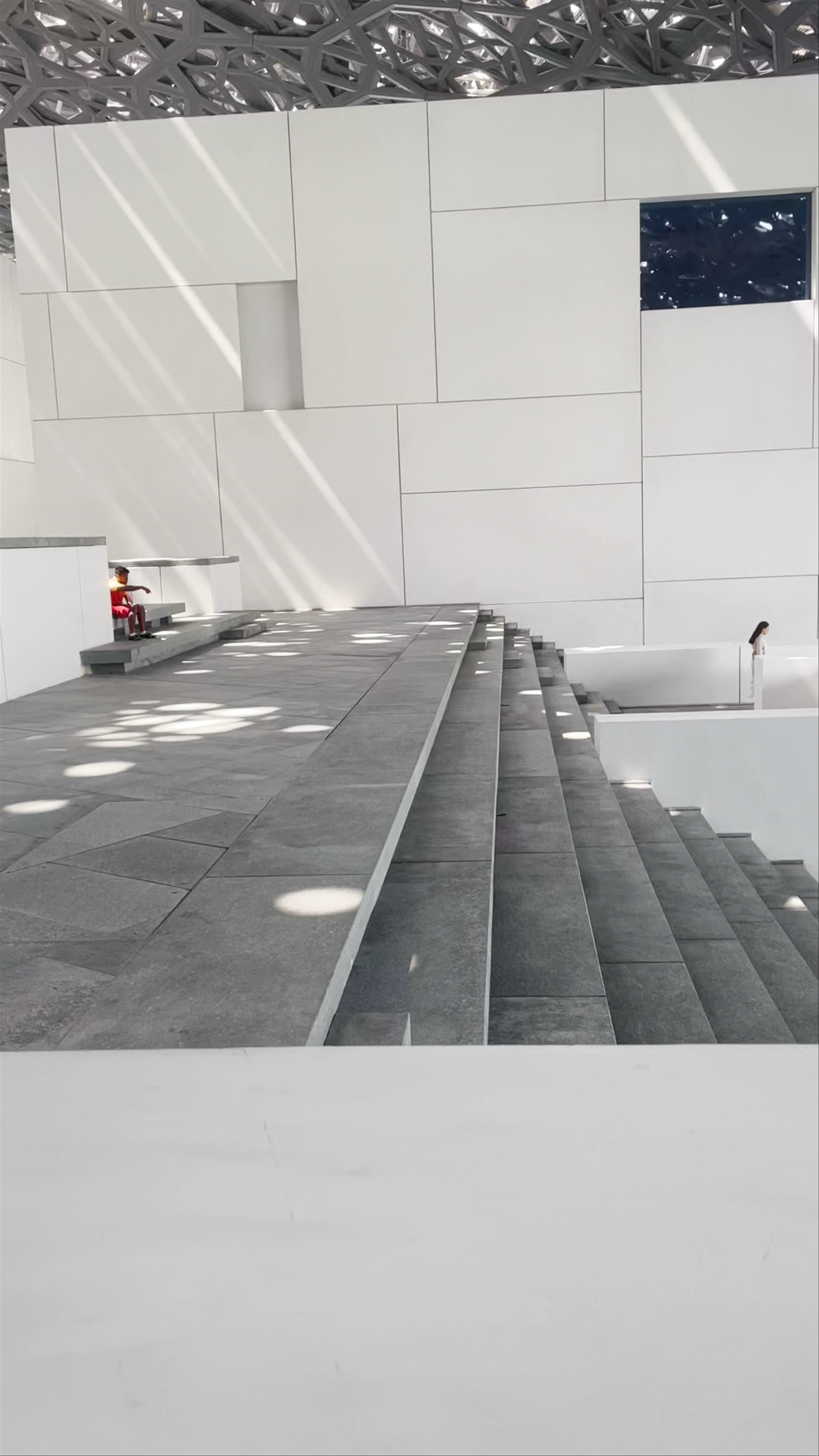 Louvre Abu Dhabi - Abu Dhabi - United Arab Emirates
