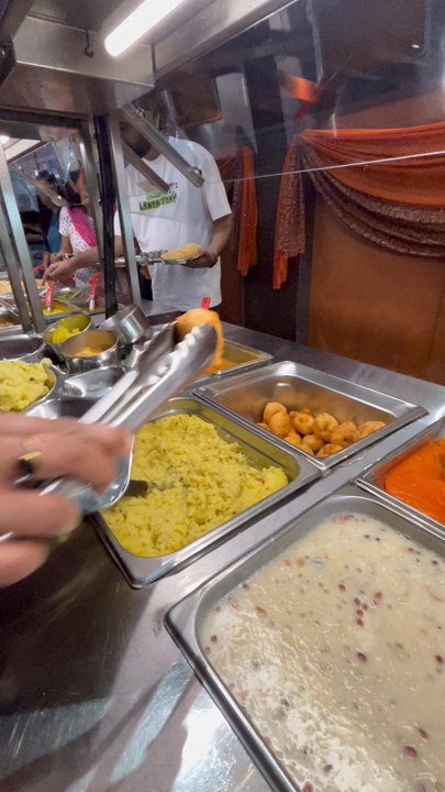 Saravanaa Bhavan - Buffet - Indian Near Me - Delta, British Columbia