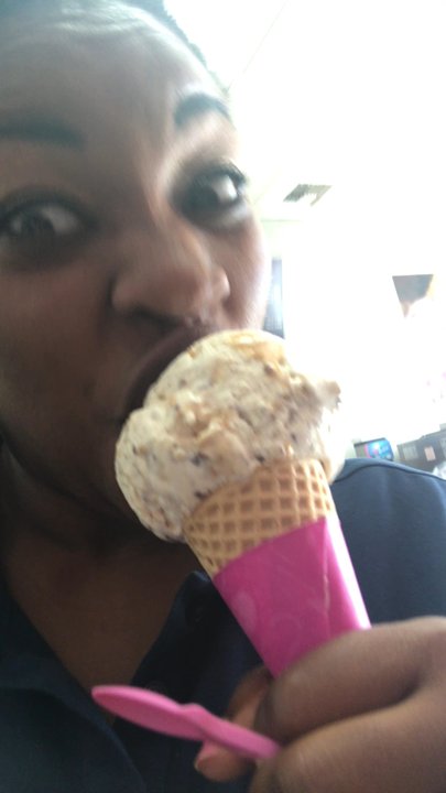 Baskin-Robbins - Taking a bite - Ice Cream & Frozen Yogurt Near Me - Stockton, California